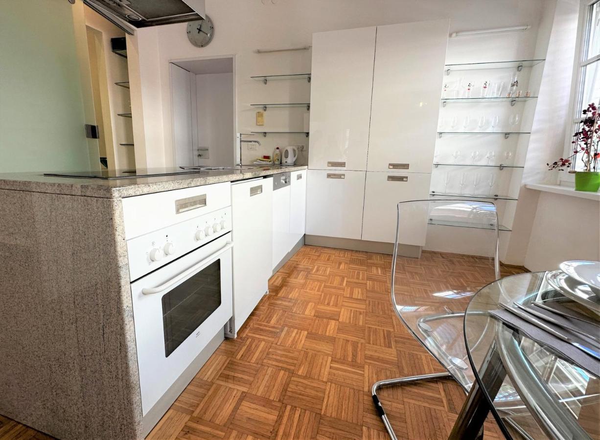 Charming Starry Night Apartment Ljubljana Eksteriør bilde